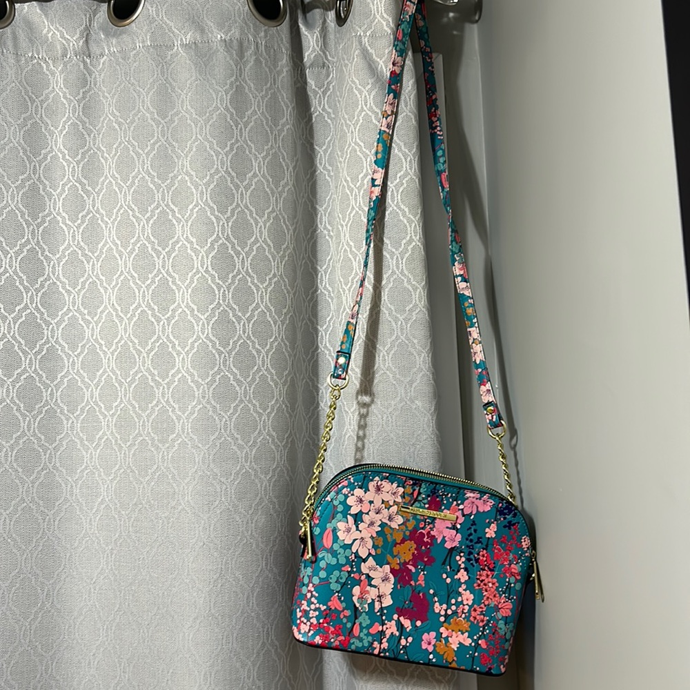 Cute Steve Madden crossbody